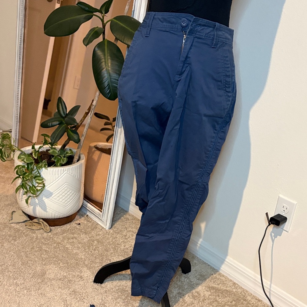Eddie Bauer Women's Navy Straight Leg Pants